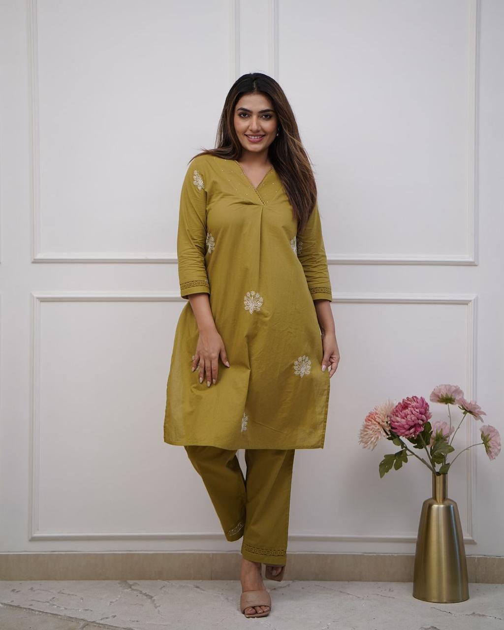 Stylish Floral Embroidered Co-ord Set
