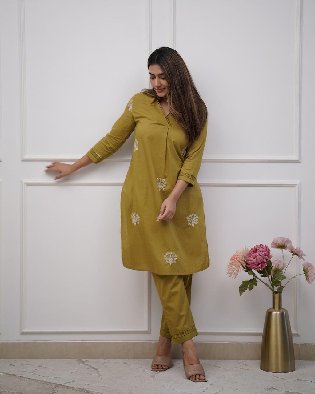 Stylish Floral Embroidered Co-ord Set