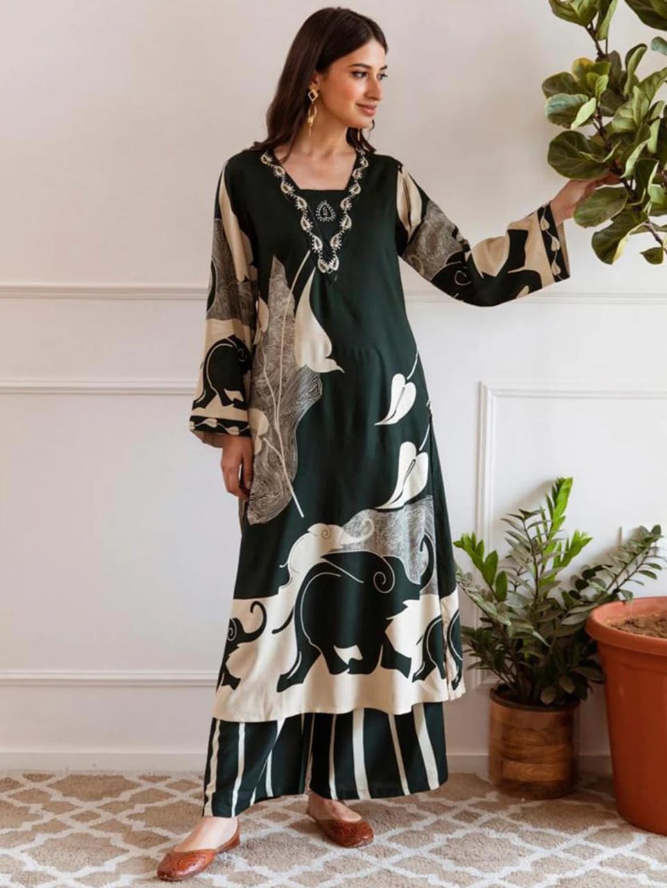 Elegant Traditional Chic Co-ord Set