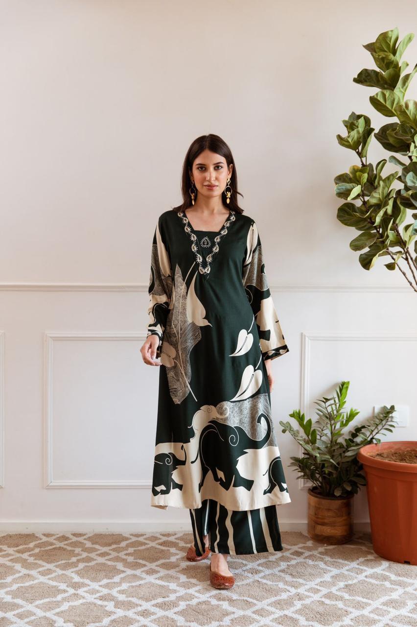 Elegant Traditional Chic Co-ord Set