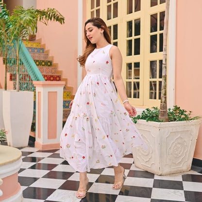 Elegant White Floral Printed Midi Dress