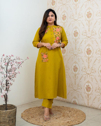 Elegant Floral Designed Co-ord Set
